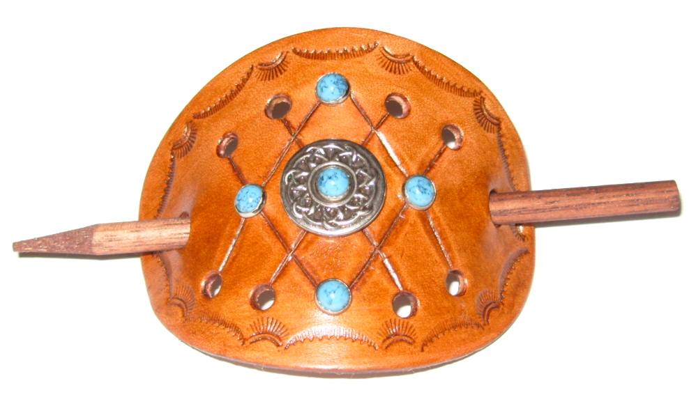 Oval barrette with Celtic concho and 5 turquoise rivets Oval barrette with Celtic concho and 5 turquoise rivets